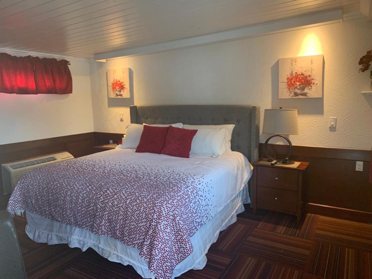 Atlantic Coast Inn Елсуърт Екстериор снимка