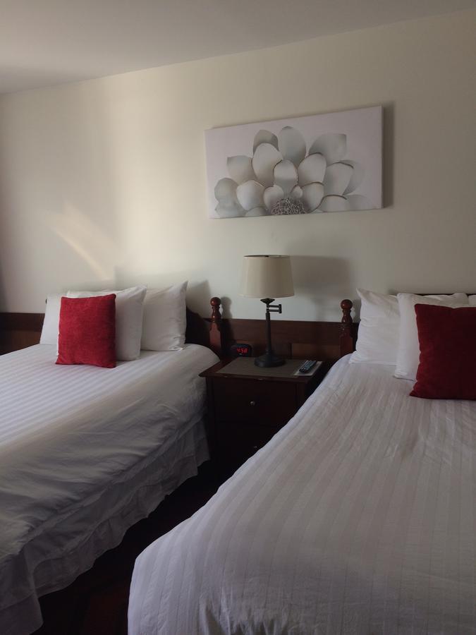 Atlantic Coast Inn Елсуърт Екстериор снимка