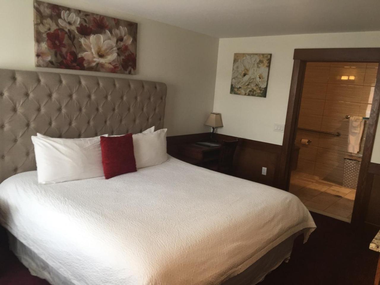 Atlantic Coast Inn Елсуърт Екстериор снимка